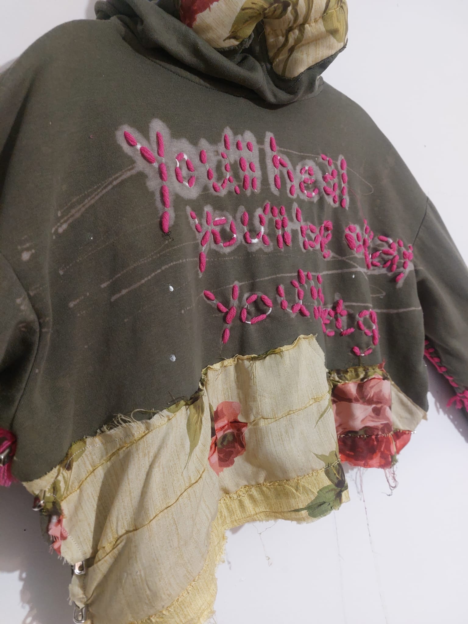 Hoodie Cropped (Healing) - Image 7